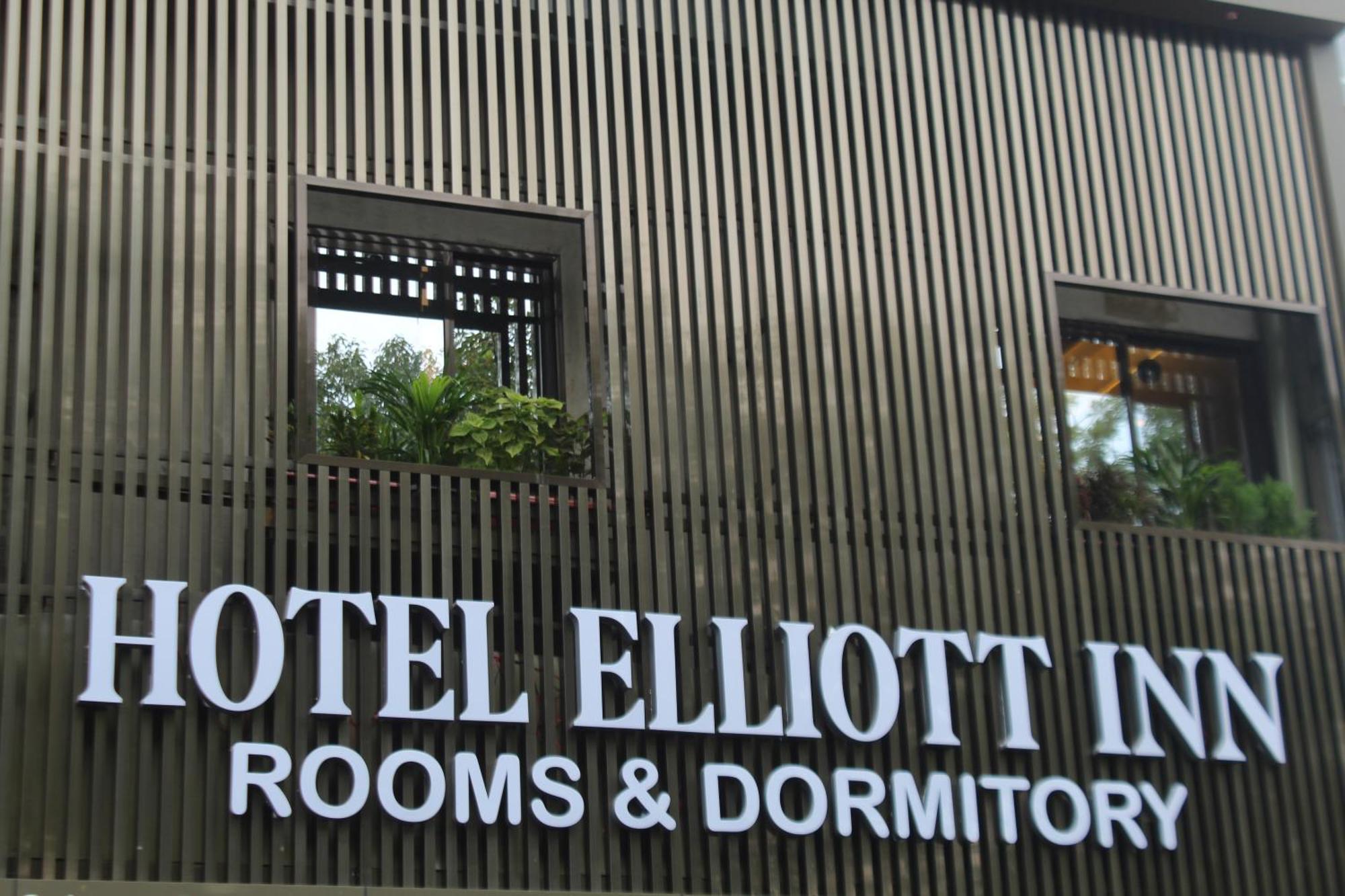 Hotel Elliott Inn Мумбаи Экстерьер фото